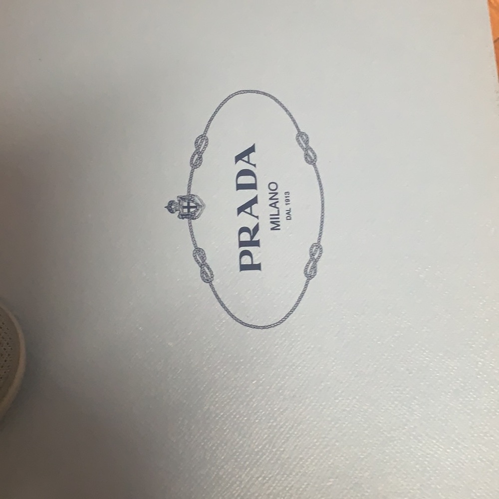 Brand new women’s Prada sneakers. - Picture 4 of 5